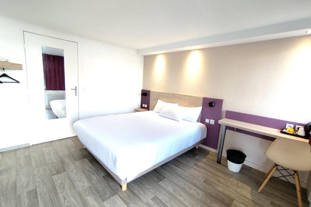 Photo of Bedroom in Nanteuil-les-Meaux