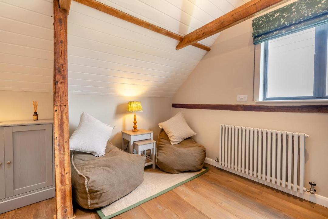 Photo of Others in Peasmarsh