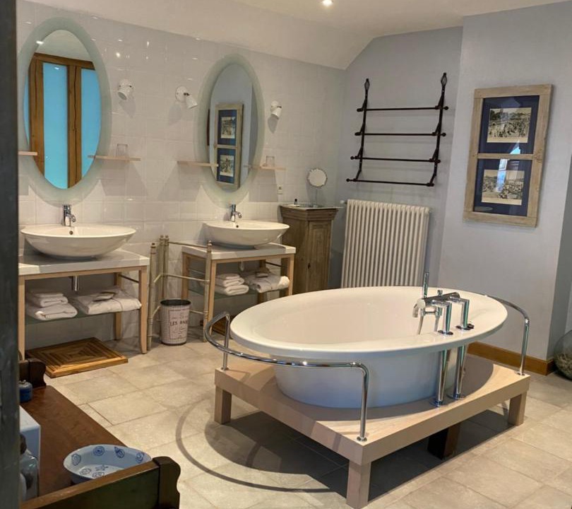 Photo of Others in Massangis