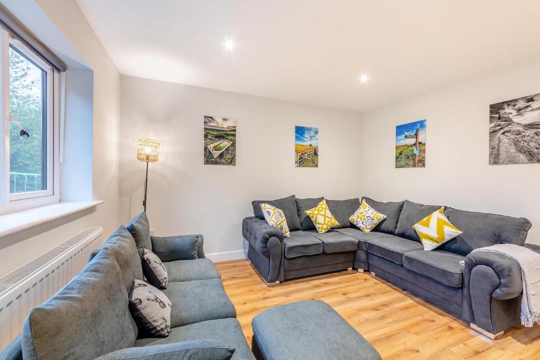 Photo of Others in Belford