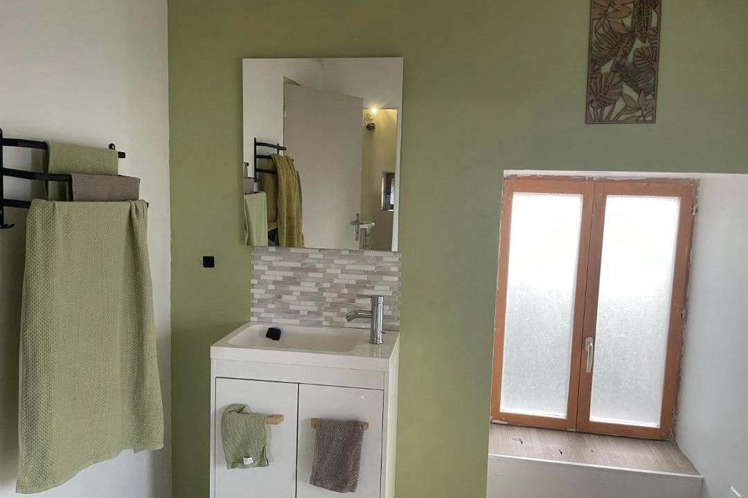 Photo of Bathroom in Beauvene