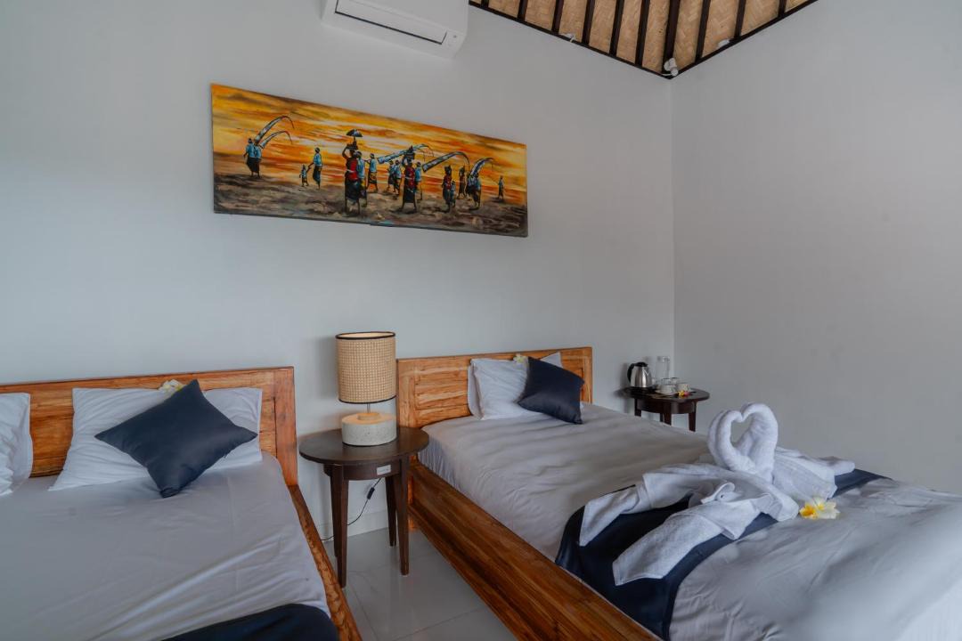 Photo of Others in Seraya