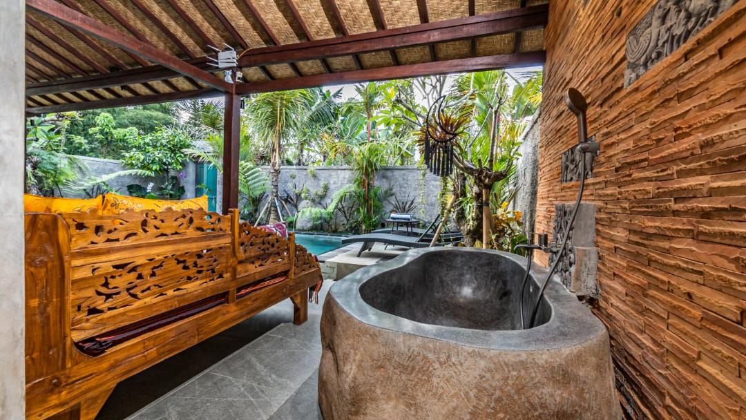 Photo of Others in Kedewatan