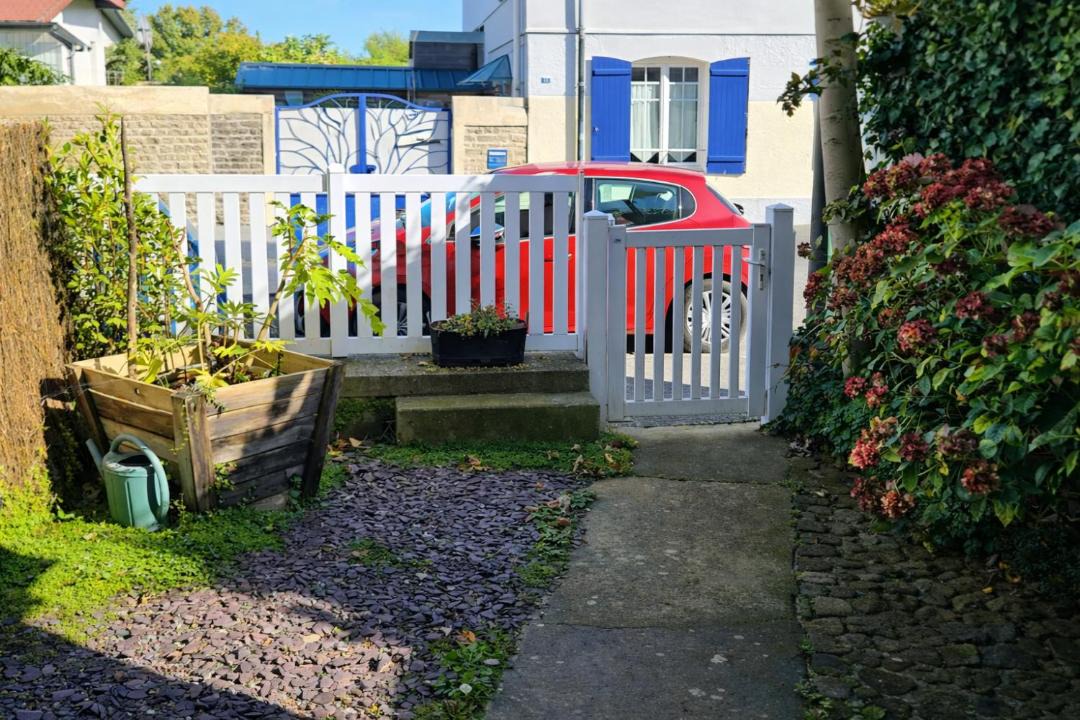 Photo of Others in Luc-sur-Mer