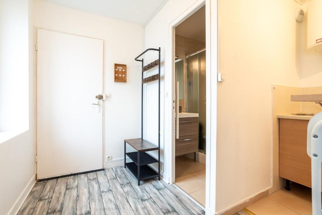 Photo of Bathroom in Flers
