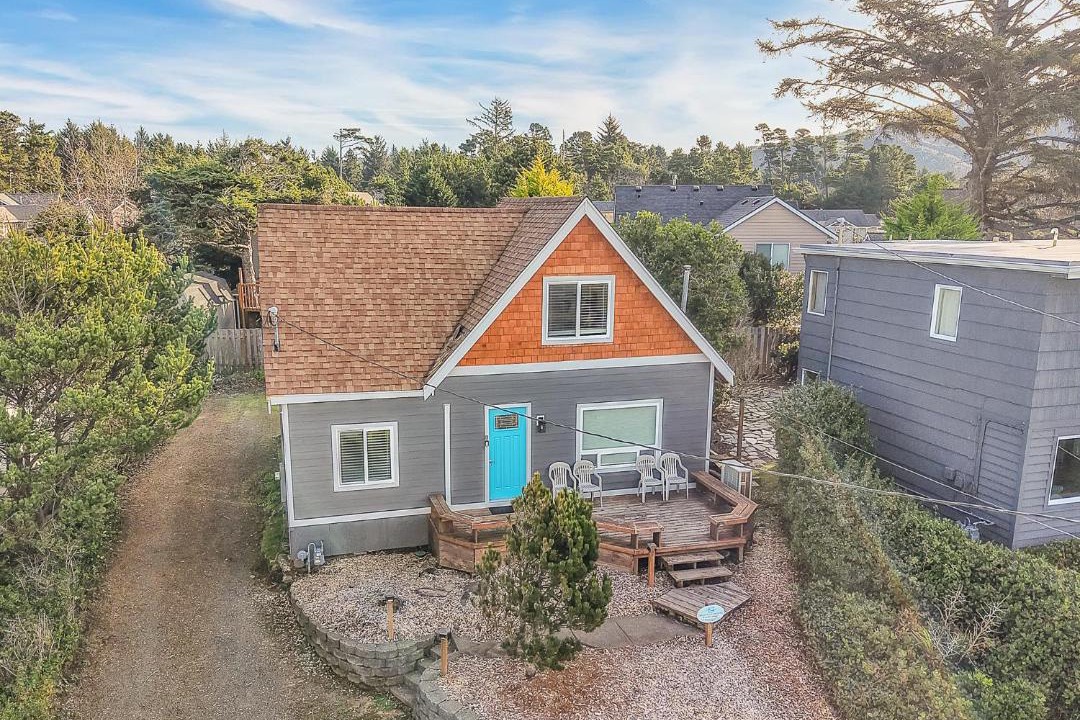 Photo of Others in Lincoln Beach