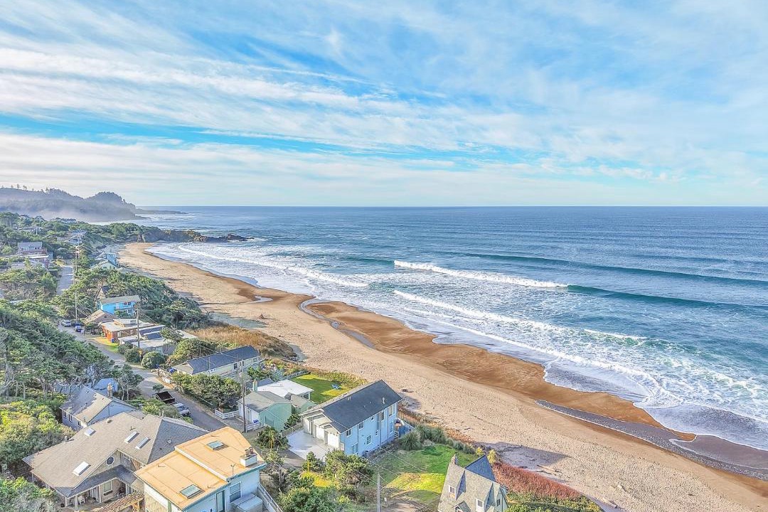 Photo of Others in Lincoln Beach