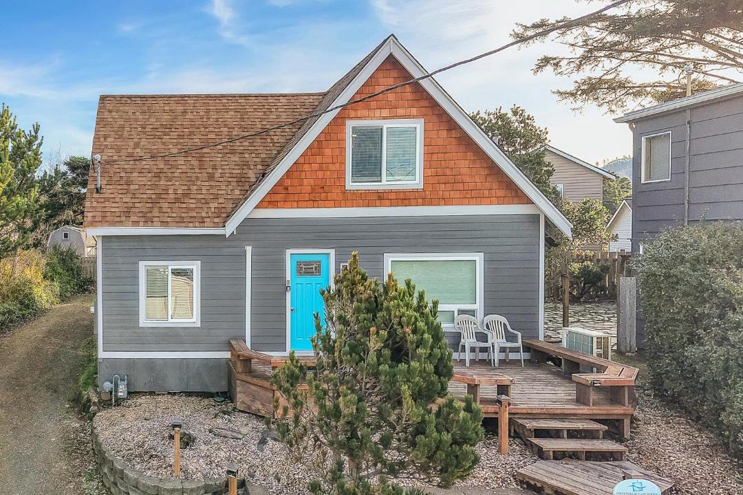 Photo of Others in Lincoln Beach