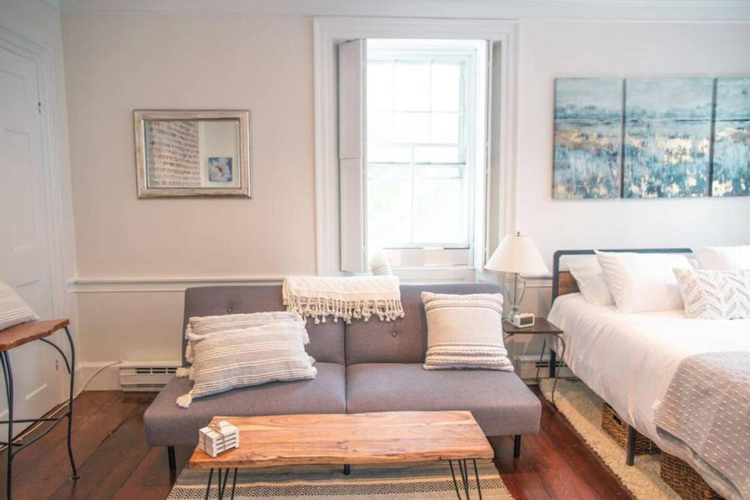 Photo of Others in Marblehead