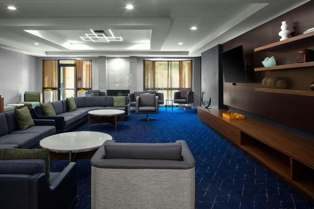 Photo of Livingroom in Innsbrook