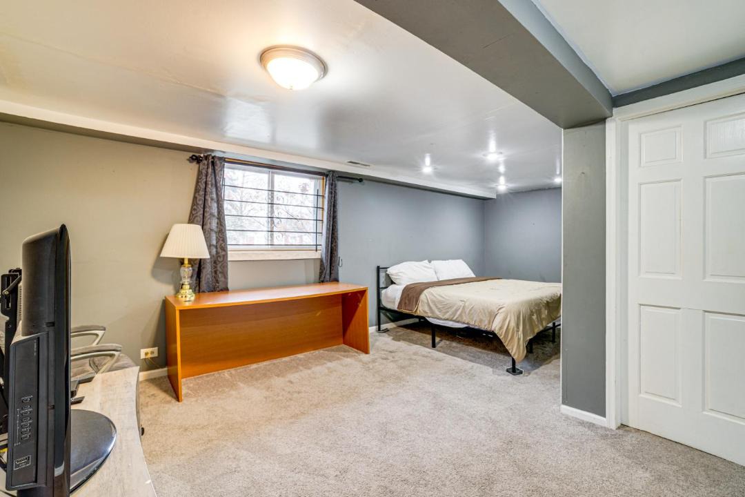 Photo of Bedroom in Olympia Fields