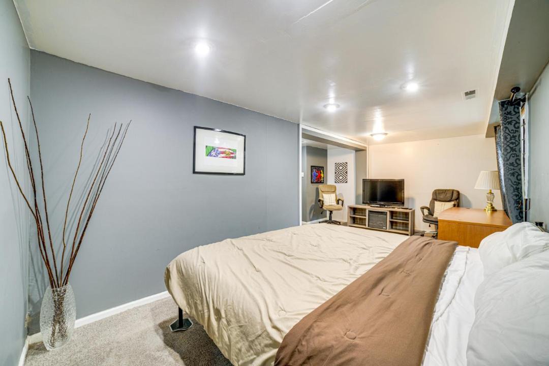 Photo of Bedroom in Olympia Fields