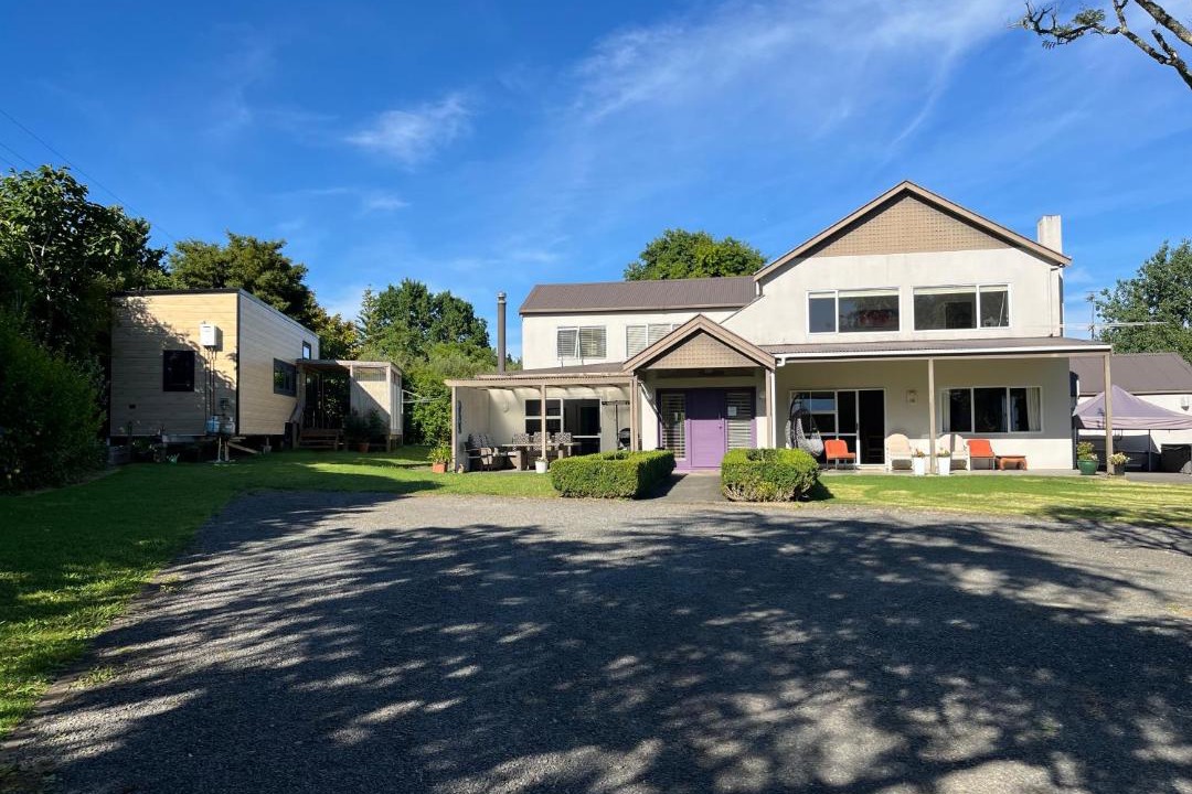 Photo of Others in Bombay