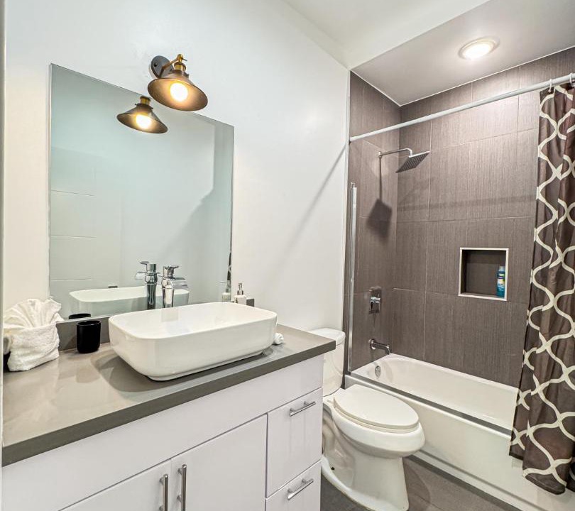 Photo of Bathroom in View Park-Windsor Hills