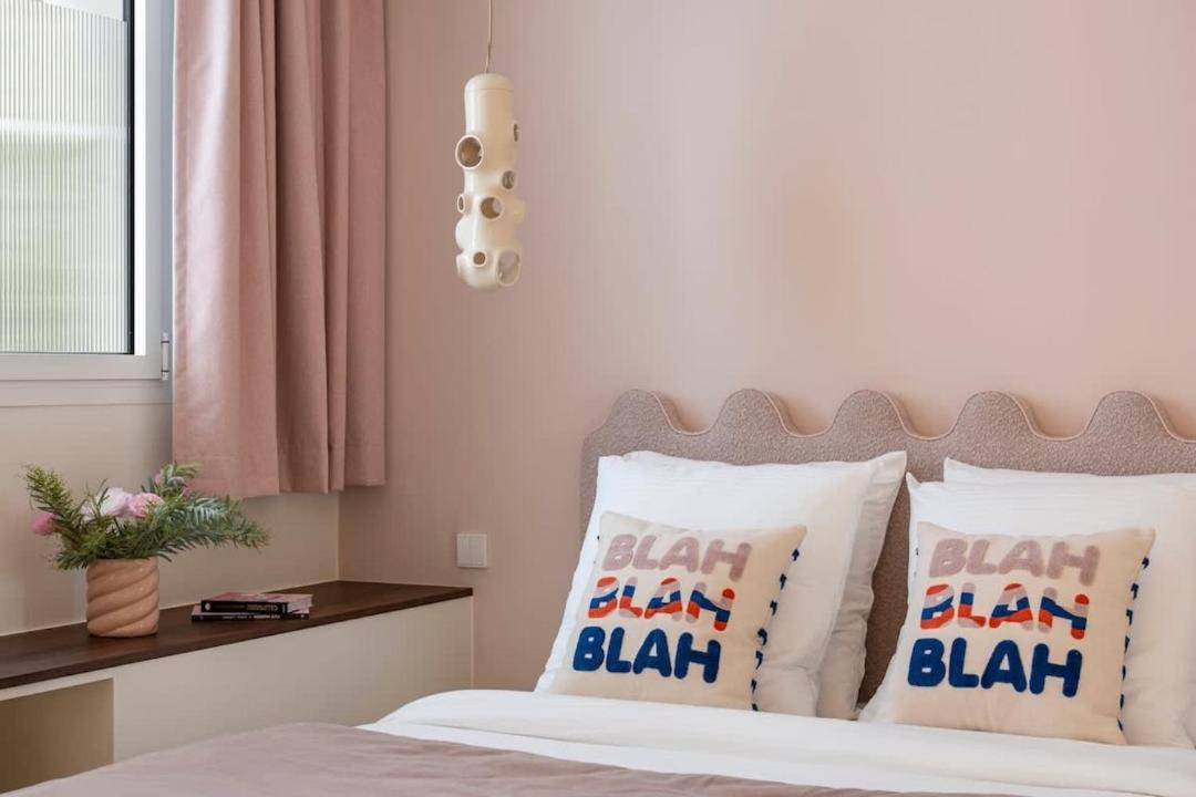 Photo of Bedroom in Prince–Marmottan