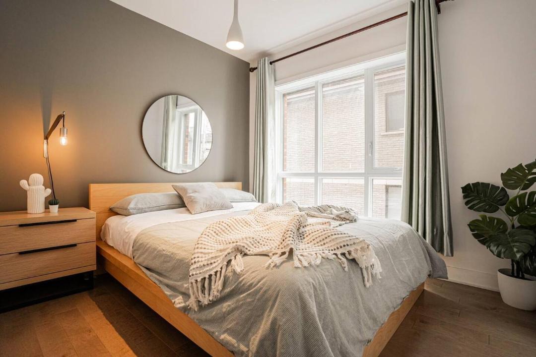 Photo of Others in Cote-Des-Neiges—Notre-Dame-De-Grace