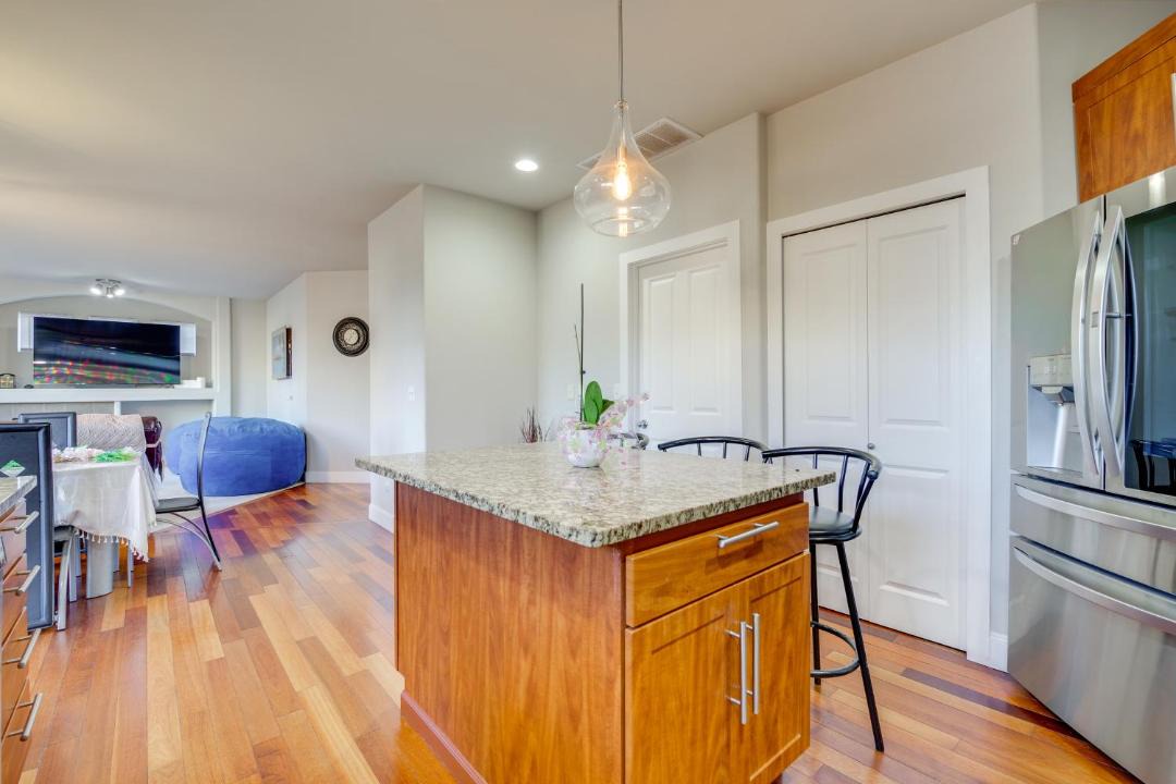Photo of Kitchen in Paine Field-Lake Stickney