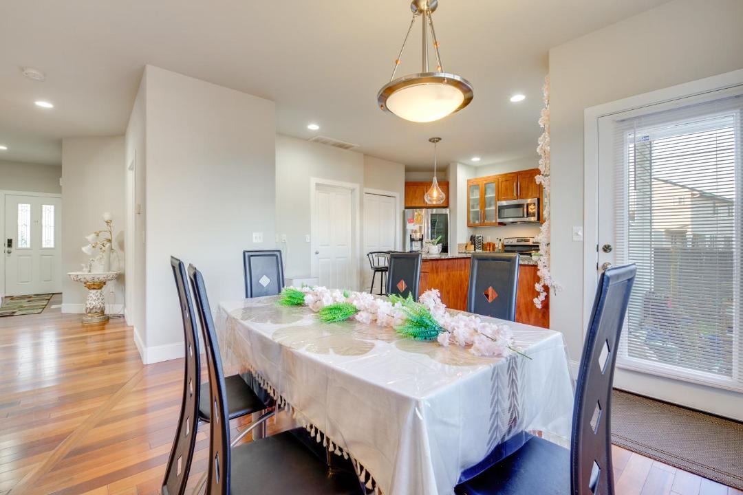 Photo of Kitchen in Paine Field-Lake Stickney