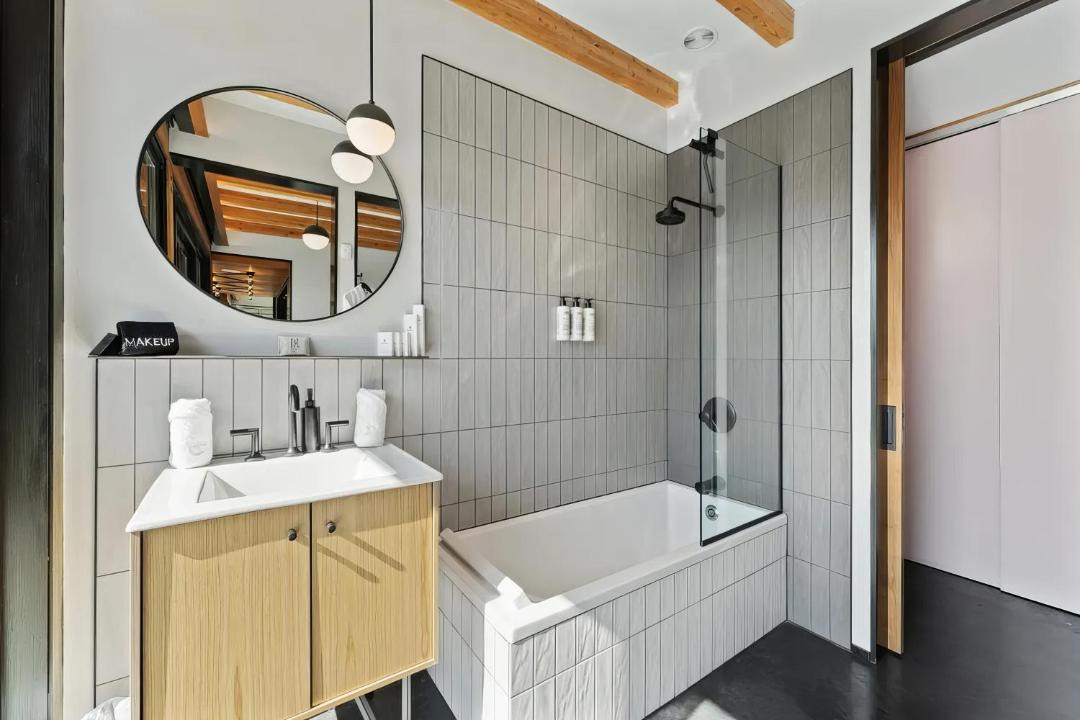 Photo of Others in Hudson