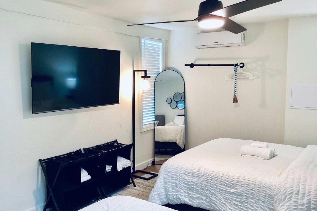 Photo of Bedroom in Kemah