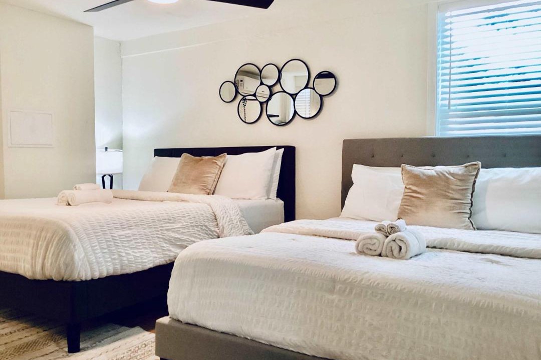 Photo of Bedroom in Kemah