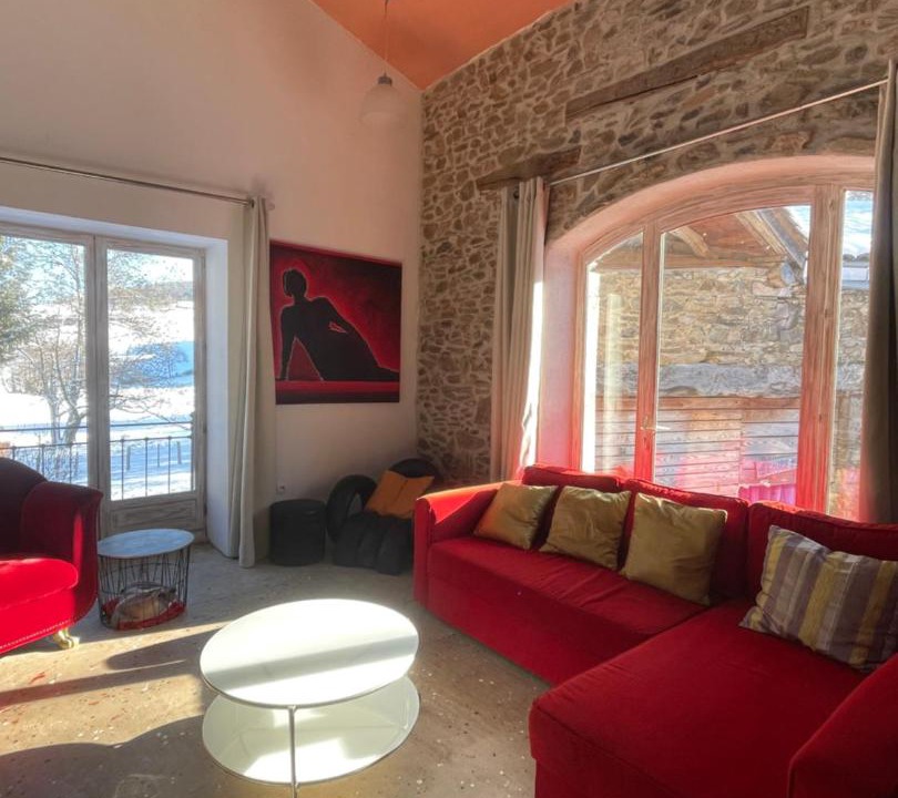 Photo of Others in Larajasse