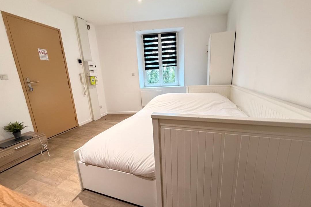 Photo of Bedroom in Charleville-Mezieres