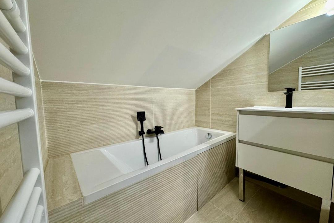Photo of Bathroom in Moliere Vauban