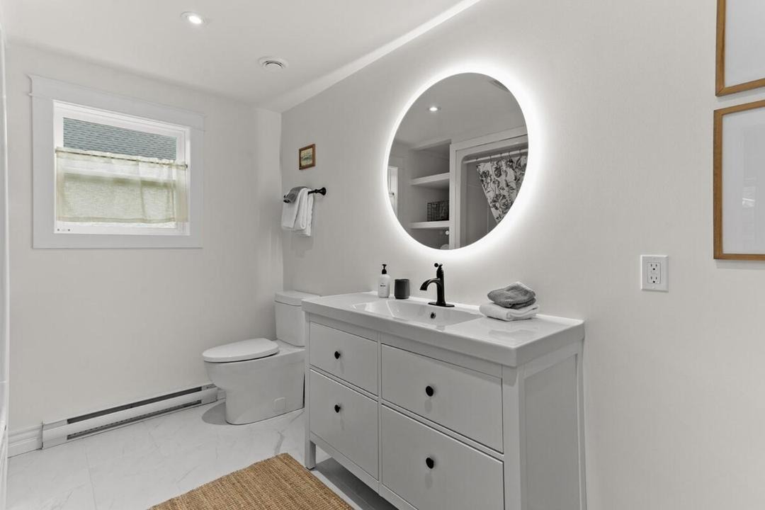 Photo of Others in Fox Point