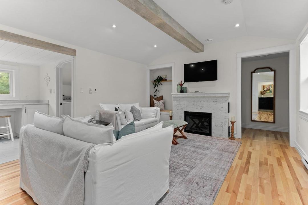 Photo of Others in Fox Point