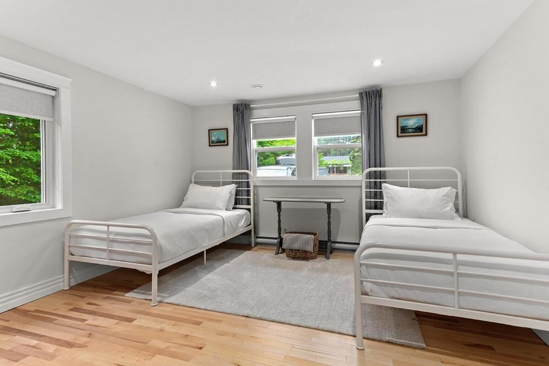 Photo of Others in Fox Point