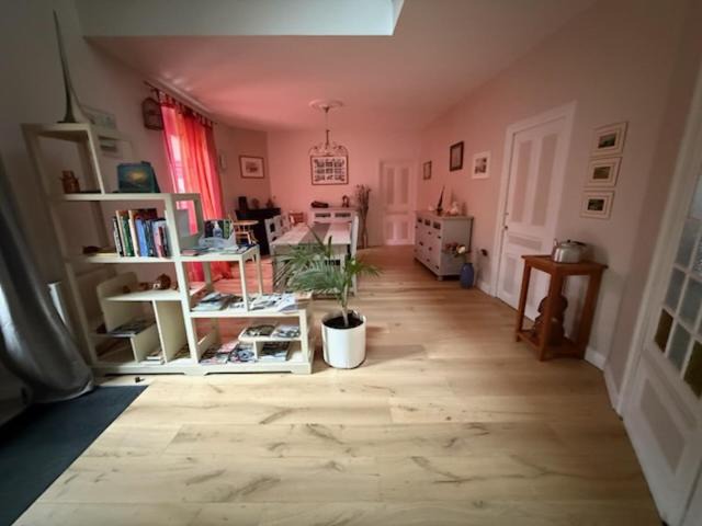 Photo of Others in Ydes