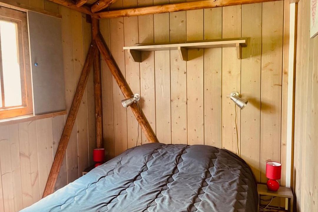 Photo of Bedroom in Camon