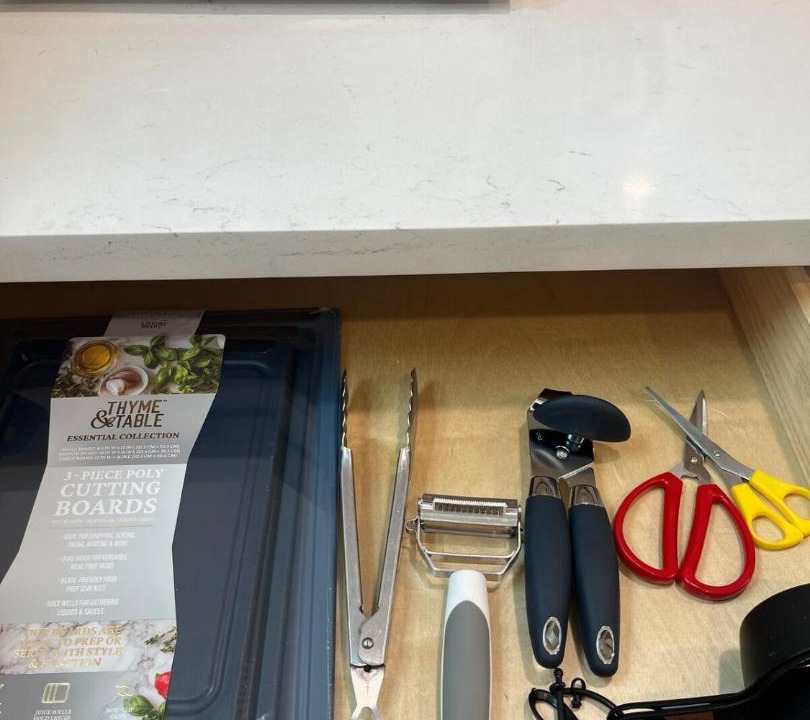 Photo of Kitchen in Woodland Hills
