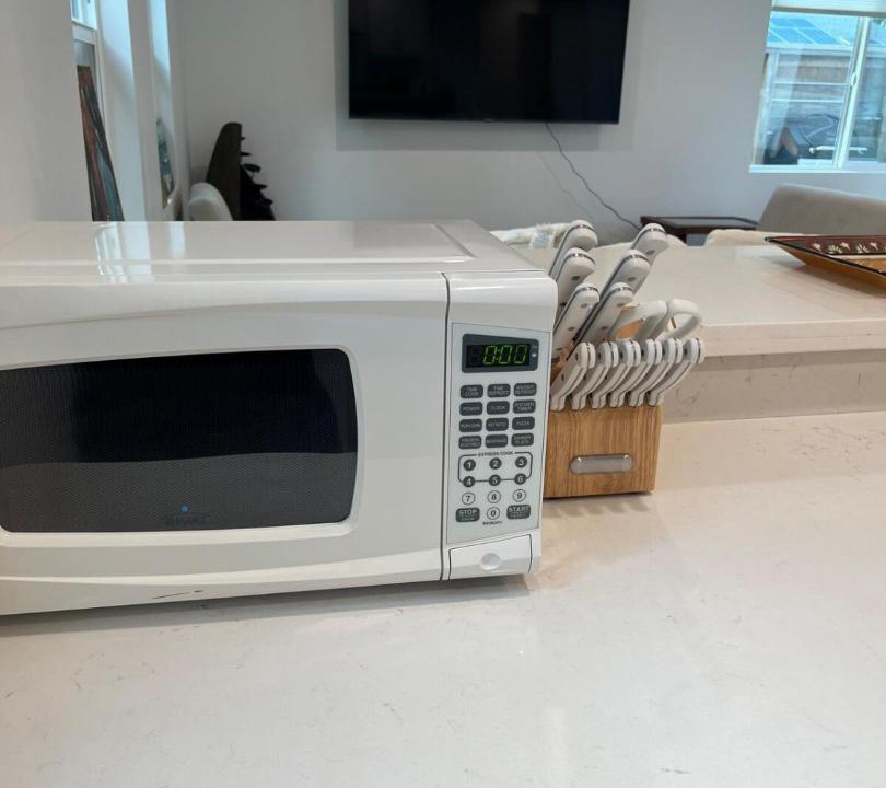 Photo of Kitchen in Woodland Hills