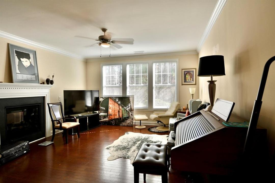 Photo of Livingroom in Cary