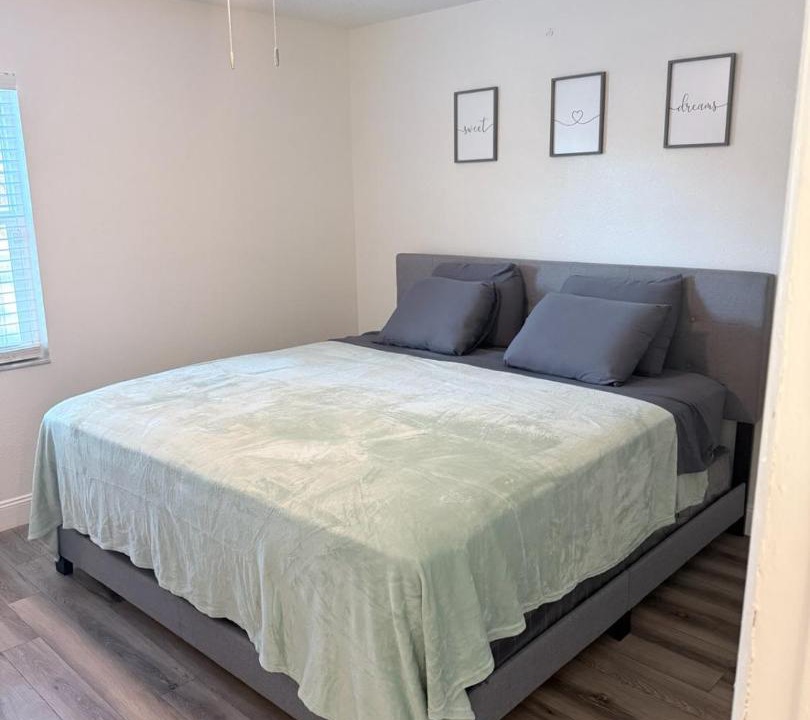 Photo of Bedroom in Temple Crest