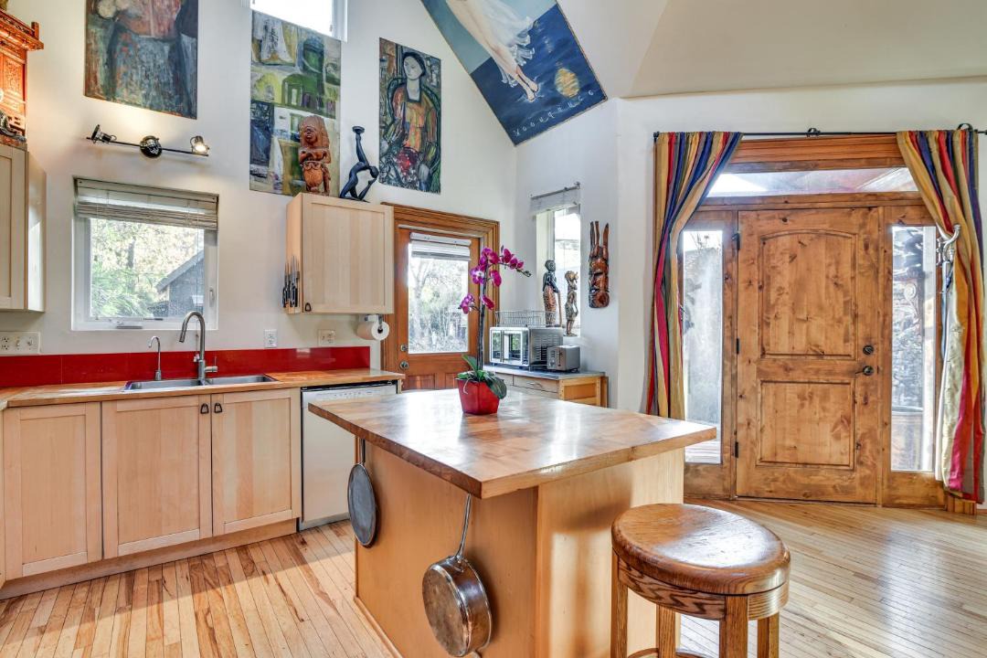 Photo of Others in Cully