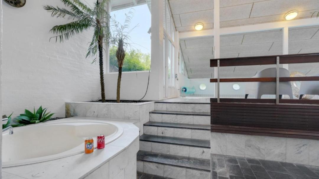 Photo of Bathroom in Glyngore