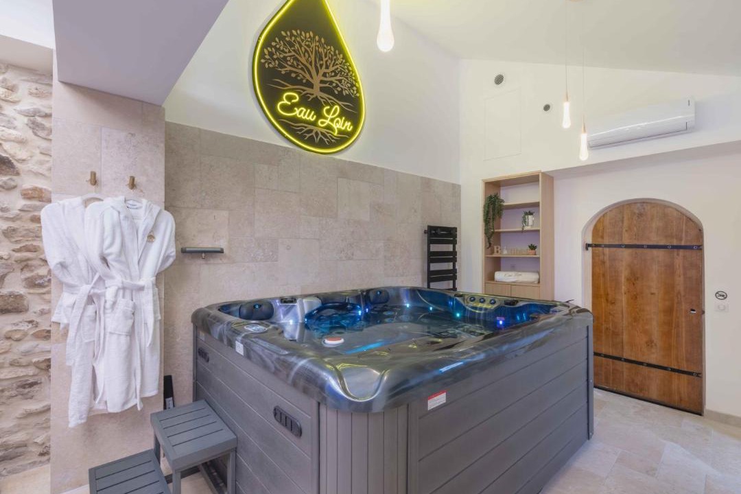 Photo of Bathroom in Ver-sur-Launette