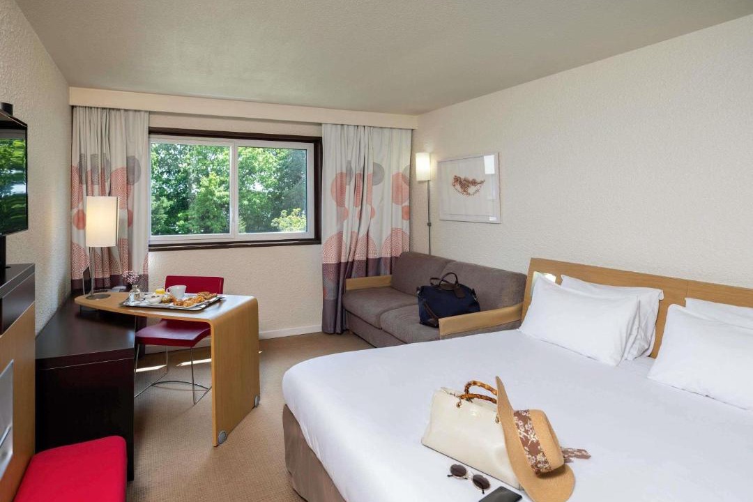 Photo of Bedroom in Carquefou