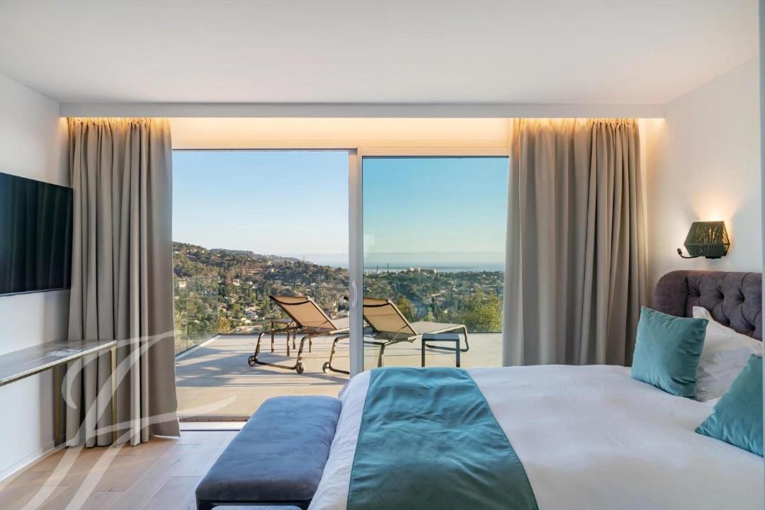 Photo of Bedroom in Mougins