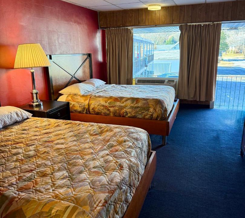 Photo of Bedroom in Stuart