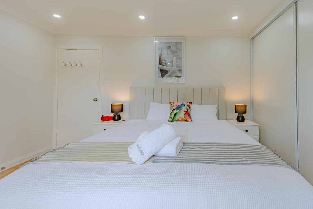 Photo of Others in Oberon