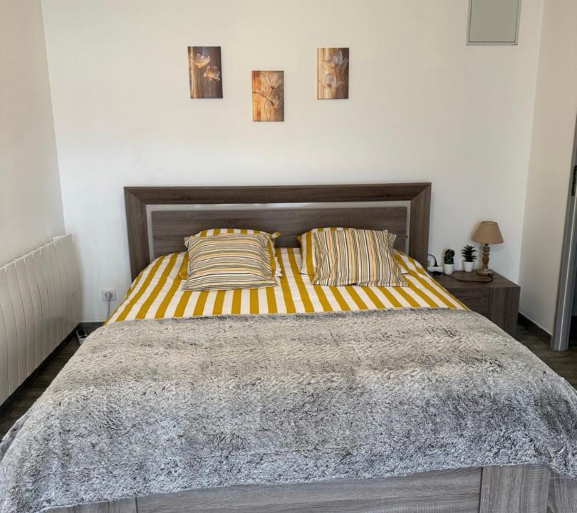 Photo of Bedroom in Chateau-Arnoux-Saint-Auban