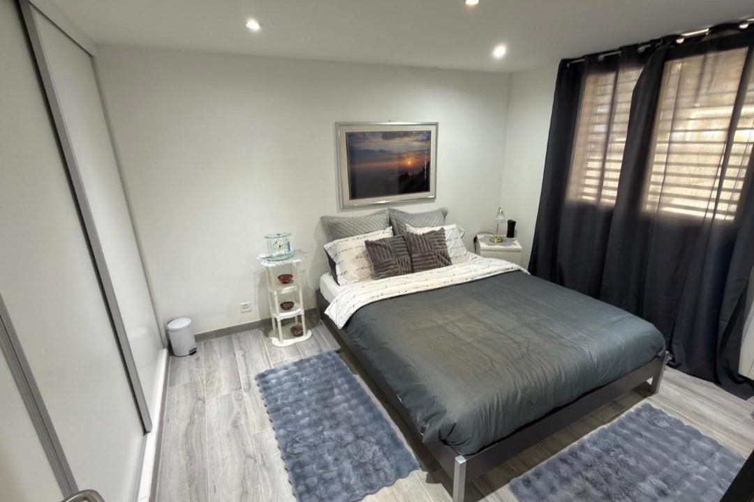 Photo of Bedroom in Bussigny-pres-Lausanne
