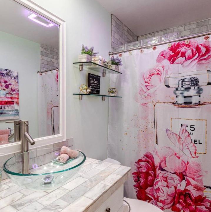 Photo of Bathroom in Beverly Hills