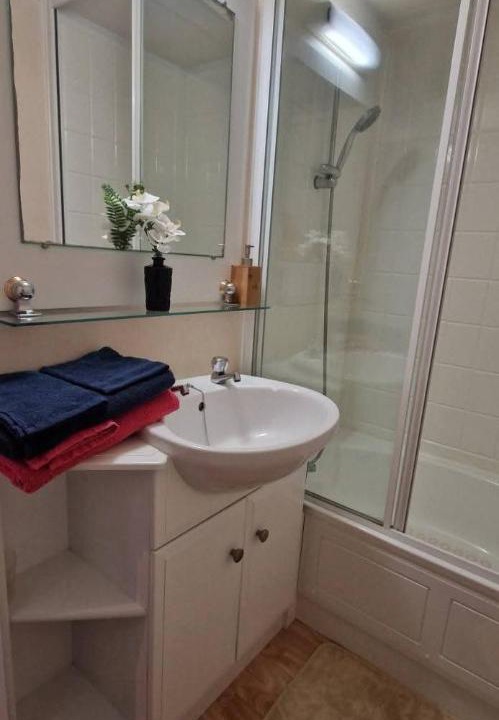 Photo of Bathroom in Camiers