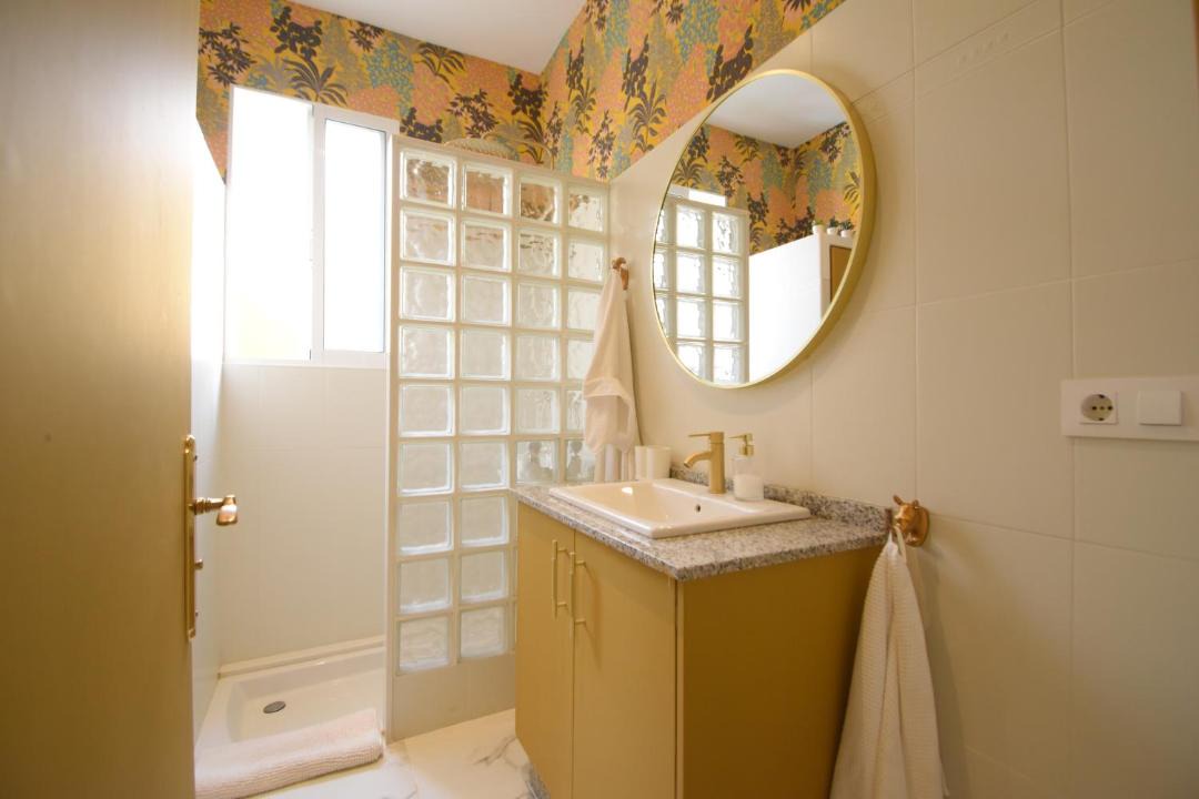 Photo of Bathroom in Pego