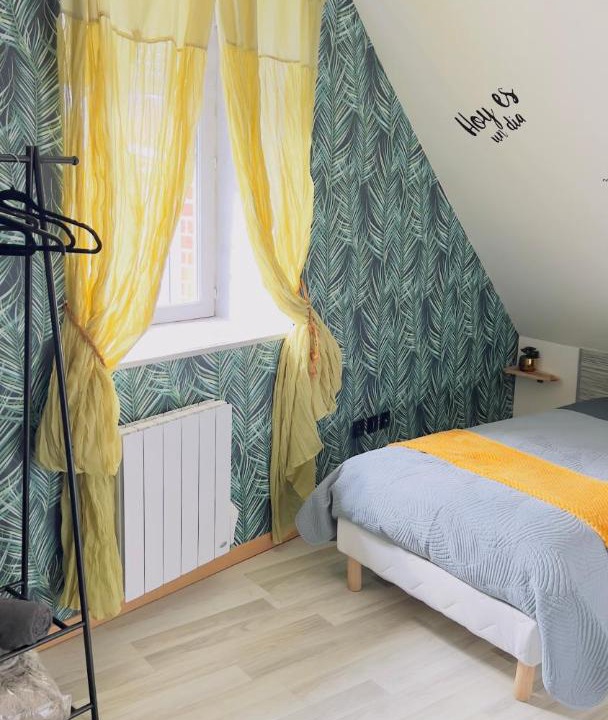 Photo of Others in Mer